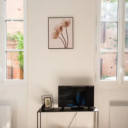 La Dame Du Taur By Cocoonr * تولوز