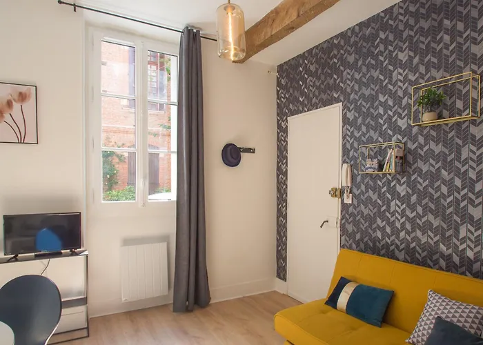 La Dame Du Taur By Cocoonr Тулуза